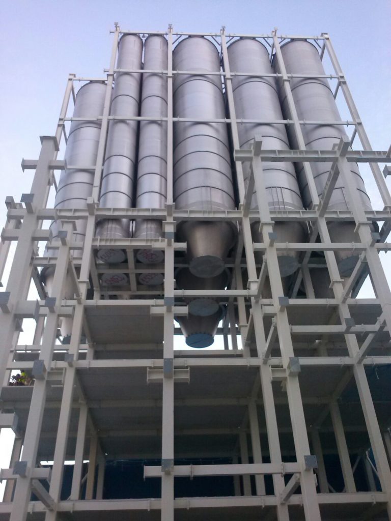 Estructura fabricada y montada por PNYC para planta harinera