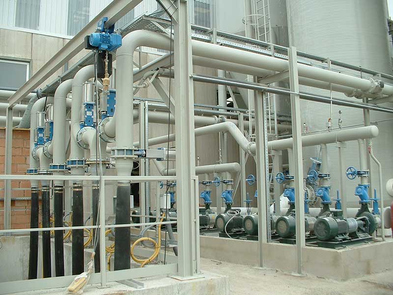 Instalación de tuberías de acero